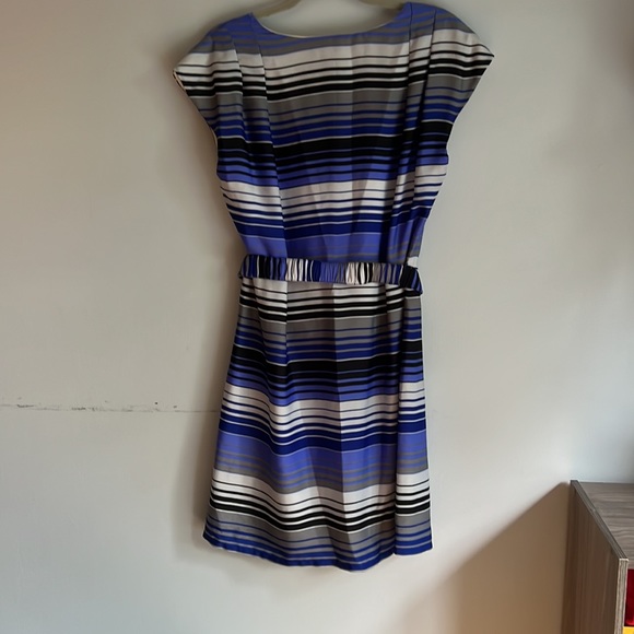 Banana Republic striped dress size 6 - Picture 7 of 7